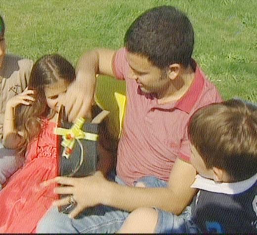 '3 ocuk yapn' szn  kez dinleyeceim. ocuklarmn says u an 8. Sanat dnyasndaki en byk baba benim. Rekor ben de...