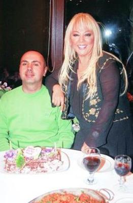 Artk 30 yalarna gelen Harun, Multiple Skleroz hastas.