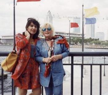 lk evliliini yapt polis memuru Abdurrahman Abac'dan olan Saba Anderson doktor ve ABD'de yayor.