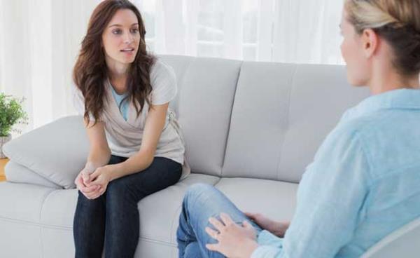 Psikolog  <br>  Zamann psikolojik hastalklar artmakta ve insanlarn fiziksel  hastalklarnn tesine gemektedir. Bilim ve teknolojinin gelimesi ile beraber insanlar ihtiyalar iin zmler retmitir. Ancak her yeni gelime insanlarn isteklerinin artmasna ve daha az mutlu olmasna neden olmutur. Bu balamda son yllarda psikolojik sorunlar artyor ve artmaya da devam edecektir.