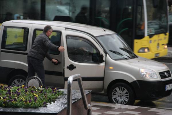 Tm abalarna ramen nl arkc magazin muhabirlerinin gznden kamad.