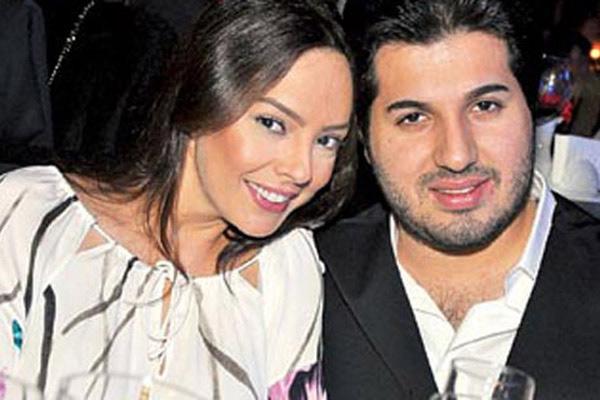 Ruhsat karmak istediinde TV ve KDV'si iin en az 1 milyon lira daha deyeceini varsayarsak; bu araba Azeri iadamna yaklak 4 milyon 150 bin liraya mal olacak...