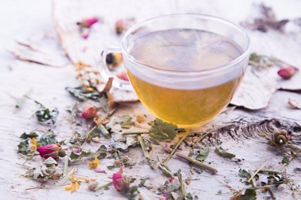 BEYAZ AY: ARA NLERE EKLEYN  <br>  Beyaz ayn iinde termojenik etkisi bulunan; kafeinle birlikte 'kateinler' denilen antioksidan flavonoidler bulunuyor