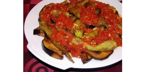 <p><b>Kzarm yiyecekler</b></p>    Btn ilenmi yiyecekler kimyasallar, katk maddeleri, yapay tatlandrclar ve koruyucular ierir...