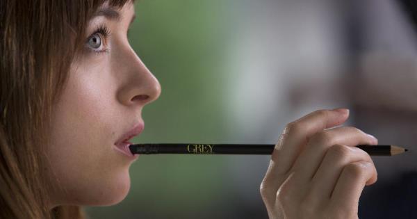 <p>OSCAR 2016 EN Y ORJNAL ARKI</p>  <p>  Earned It - Grinin Elli Tonu (50 Shades of Grey)</p>  <p>  Til It Happens To You - The Hunting Ground</p>  <p>  Writings On The Wall - Spectre</p>  <p>  Manta Ray - Racing Extinction</p>  <p>  Simple Song 3 - Youth</p>