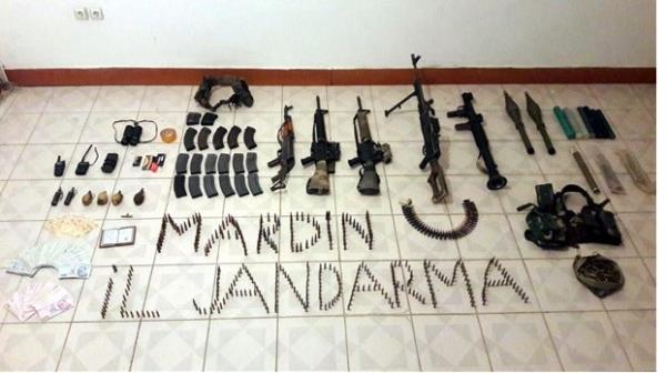 Silopi'de ise 1 PKK'lnn l, 4 PKK'lnn ise sa olarak ele geirildii ve ilede toplam etkisiz hale getirilen terrist saysnn 21 olduu akland