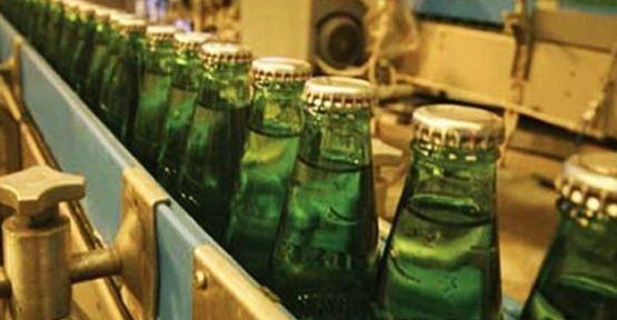 Slfat; barsaklarn ve safra kesesinin dzenli almasna yardmc olur. Hamilelik, beslenmeye zellikle dikkat edilmesi gereken bir dnem. nsan vcudu bebei besleyebilmek ve gelimesini salamak iin normalden daha fazla gda, sv, mineraller ve vitaminlere ihtiya duyar. Bu katky doal yoldan salayabilmek iin hamilelikte dzenli olarak maden suyu tketimi tavsiye edilir. te yandan maden suyu, bbrek talarnn oluumunu da engeller. Ayn su gibi maden suyu da tketerek vcudunuzda bbrek ta oluumunu engelleyebilirsiniz nk bbrek tann oluumunun en byk nedeni yeterli miktarda sv tketilmemesidir.