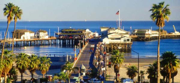Santa Barbara... nsanlar bu ehirde kamp kurmay ok sevdiklerinden insanlarla tanmak iin bu yolu tercih edebilirsiniz.