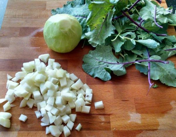 Alaba nasl yenir?   <br>  Yumru eklinde bir gvdesi ve bu gvdenin zerinden uzanan bolca yapra olan alaba sofralarnza pek ok ekilde konuk etmeniz mmkn.