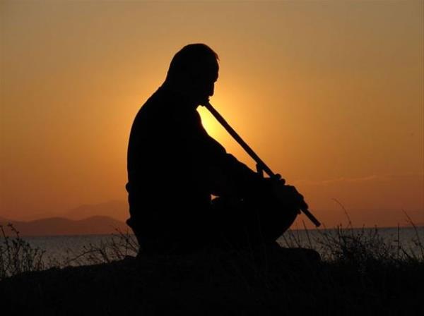 Bir deniz dkm olursan testine, Ksmetinden baka rzk almaz yine!