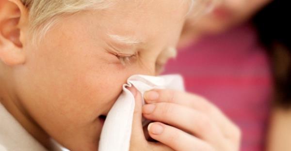 Souk algnl: Souk algnl burun tkanklklarnn temel sebeplerinden biridir. ttnz zaman burnunuz size rahatszlk vermeye balar ve neredeyse 5 dakikada bir haprmak zorundan kalrsnz.