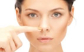 5. bask noktas burun deliklerinin alt: Parmak ularnz burun deliklerinin hemen altna yerletirin ve dairesel hareketlerle hafife bastrn ve bunu 10 defa tekrarlayn.