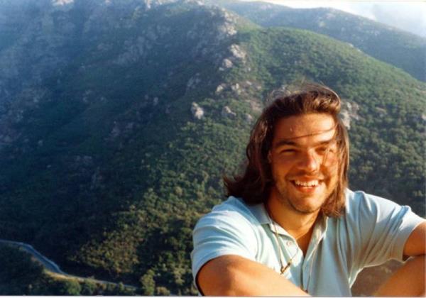 Yunan Babakan, Aleksis ipras.