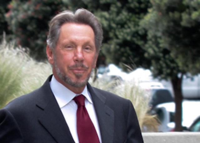 Larry Ellison 50 milyar dolar.<br>  Servetinin kayna Oracle.