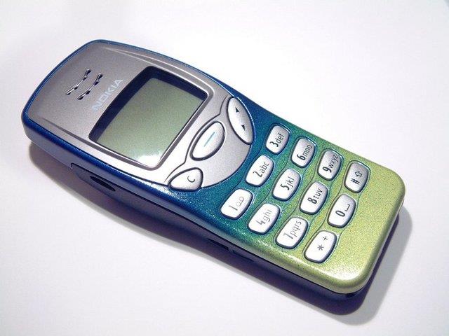 2- Nokia 3210 Satlan rn adeti: 160 milyon