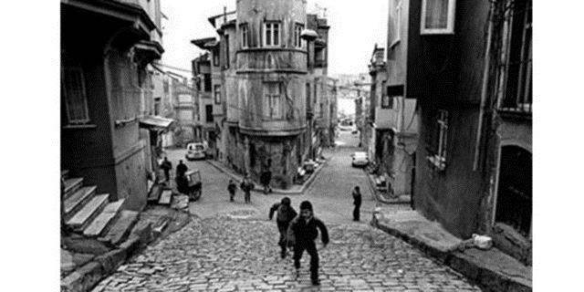 30. Kaleci oyuncu kavram vard. Takmlarn genellikle iyi oyuncular bu kutsal greve kendilerini adarlard...