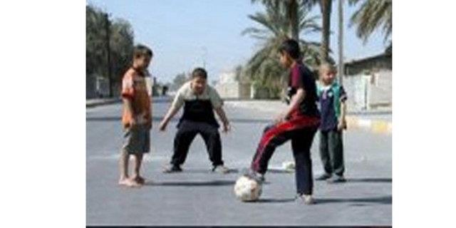 24. Gol olduktan sonra eer tartmalar olursa ve gol yiyen takmn bir oyucusu gol kabullenirse rakip takm direk o kiiyi yceltip &#8220;adamn gol diyo&#8221; diyerek gol alrlard. Gol kabullenen kii de kaleye veya defansa alnrd...