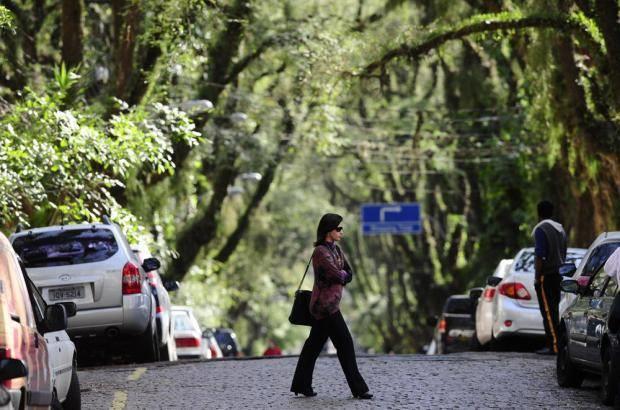 Aalar geen yzylda dikilmi,hem kltrel hem de evresel miras kabul edildii iin blge koruma altna alnm.
