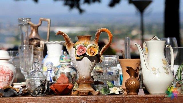 Antika alrken fiyatn sormayn<p>    Antika almaya gittiinizde "Bu vazo ne kadardr?" demeyin "Bu vazonun fiyat bu peki sizde durum nedir?" derseniz satc bilgili bir mterinin karsnda olduunu farkeder. Tabir-i caiz ise kazklanmayabilirsiniz.