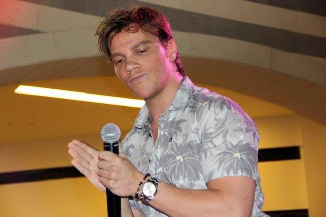 Akl'n paylat fotoraf ok sayda beeni alrken nl sanat rem Derici de " remen lazm" diye yorum yapt.