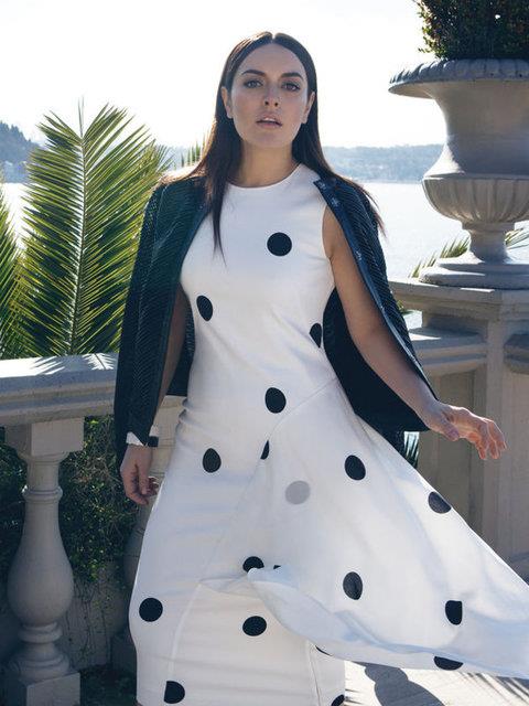 Sosyal medyay aktif olarak kullanan nller arasnda bulunan Mola...