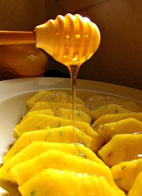 Bal ve ananas<br>  Sigarann yol at zararl etkilerin aza indirilmesinde bu karmn son derece faydal olduunu greceksiniz.