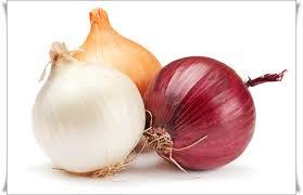 <strong>&ldquo;Soan ve sarmsan mucizevi etkisi&rdquo;</strong><br />    Soan,  ieriinde bulunan &ldquo;organoslfr&rdquo; ile birok kanser trne kar koruyucu etki  gstermektedir. Soan kadar sarmsak da etkili olan bir dier besindir.