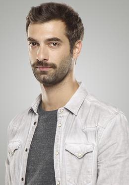 lker Kaleli - Dedesi yllar nce Van'dan stanbul'a gelmi.