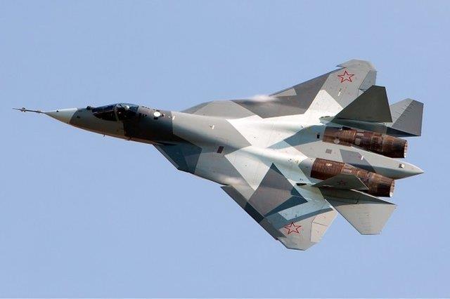 Sukhoi T-50<br>  Rusya Federasyonu Hava Kuvvetleri iin, Sukhoi tarafndan ABD'nin F-35 Lightning II modeline rakip olarak gelitirilen beinci sava uadr.