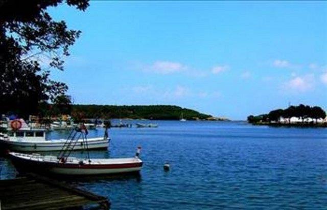 SNOP Sinop ismi Sinope isimli bir Yunan Tanrasndan doru gelmektedir. ehrin nceki ismide Sinope dir.