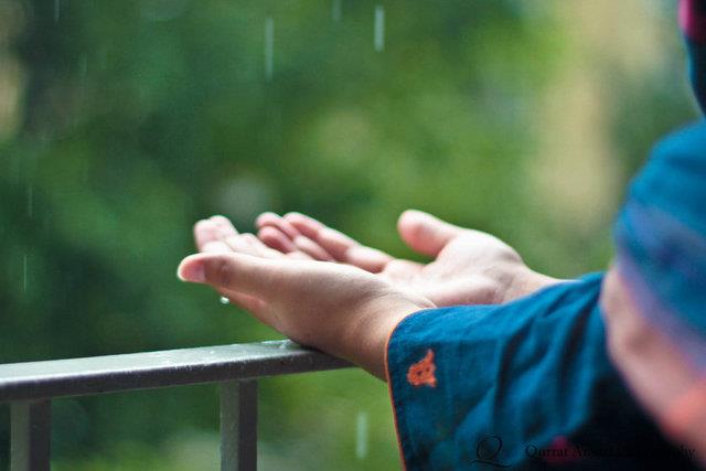 Yoksullara ve esir denlere yardm ederler. / Bakara-177