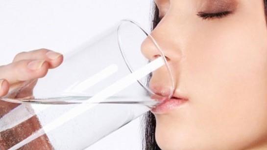 Yksek miktarda kalsiyum, magnezyum ve sodyum; eser miktarda flor ve iyot bulunur.