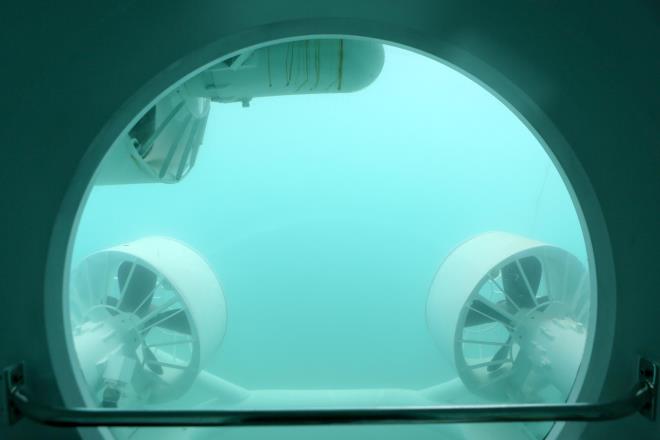 Trkiye'nin ilk turistik denizalts, Antalya Setur Marina'da suya indirildi. Denizaltn Trkiye'ye getiren IHS Travel Ynetim Kurulu Bakan Yunus Emre Yavuzyiit, krizin yksek sesle telaffuz edildii turizm sektrnde, gerekletirdii farkl yatrmn 2 yldr zerinde altklarn aktard.