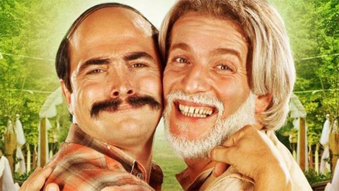 Kltrmzn en renkli taraf olan Trk mizahnn yap talarn belirledik. Ata Demirer, Ali Poyrazolu, Mjdat Gezen, Ayen Gruda, Latif Demirci, Kandemir Konduk, Gonca Vuslateri, Vedat zdemirolu, Yasemin Yaln, Kaan Sezyum, Metin stnda, Aziz Kedi, Onur nl, Gkhan Akura ve Cengiz Bozkurt&#8217;un katklaryla...  <br>  AHMET KURAL-MURAT CEMCR  HALAYIN KANUNUNU YAZDIK YENDEN  nce &#8216;alg engi&#8217;, sonra &#8216;ler Gler&#8217;, sonra da &#8216;Dn Dernek&#8217;ler... Onlar Trkiye mizahnn yeni ikilisi.