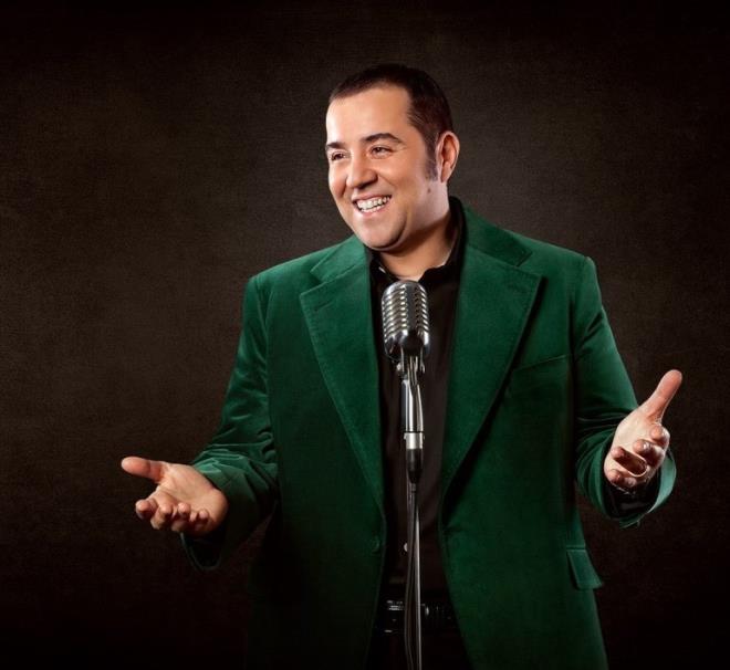 Ata Demirer seti...  <br>  Hababam Snf&#8217;nda Kemal Sunal&#8217;n &#8220;Hocam bize &#8216;Funku mu&#8217; reteceksiniz?&#8221; replii.