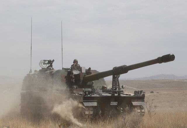 -5 kiilik ekibi, bir komutan, bir src, bir nianc, bir nianc yardmcs ve bir doldurucudan oluuyor.