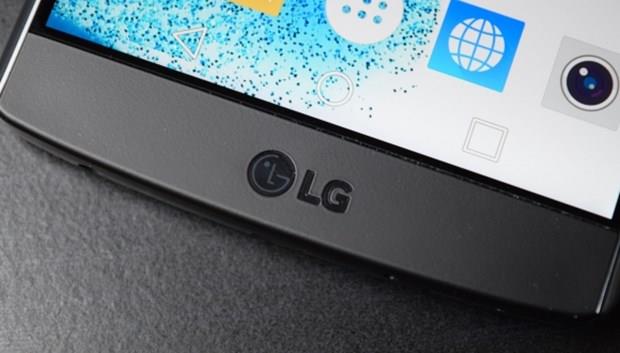 2.520 mAh kapasiteli bataryadan beslenen LG X cam, Android 6.0 Marshmallow iletim sistemi ile geliyor.