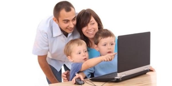 Spor kategorisinde son 7 aylk dnemde en ok aranan kelimeler "Galatasaray", "lig", "Fenerbahe", "Fotoma", "Lig TV", "spor" ve "ma" olarak gerekleirken, bu alanda en ok k gsteren aramalar "Galatasaray Schalke", "Real Madrid Galatasaray", "Drogba", "Benfica", "Schalke", "Bayern Mnih" oldu...