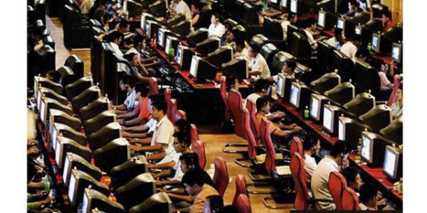 nternet kategorisinde "Twitter", "Google", "Hotmail", "MSN" aramalarda ilk srada yer alrken,<p> "Emlak" kategorisinde sralama "sahibinden", "Milliyet" ve "emlak" eklinde olutu...</p>