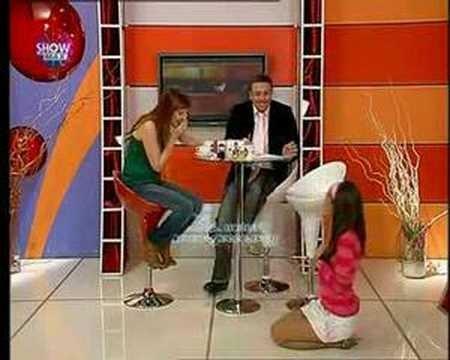 "Bakire deilim"  <br>  Katld televizyon programnda "rahibe" ile "bakire"yi kartrnca