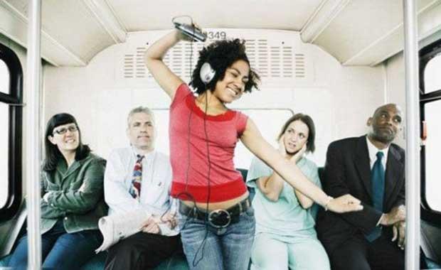 Ailem zorlamyor, rahatm yerinde.