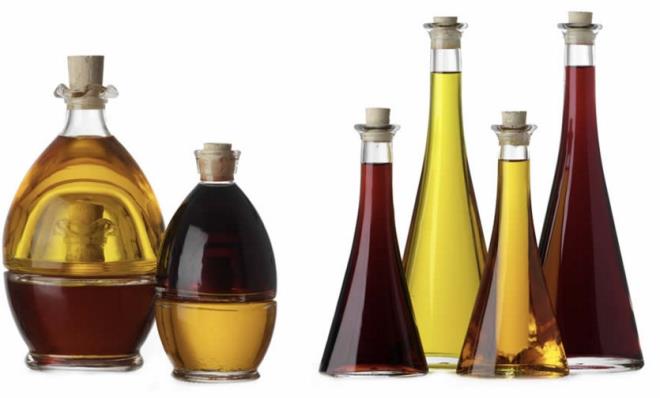 <p>TE SRKENN FARKLI KULLANIM ALANLARI...</p>  <p>  Ev bakmnda; </p>  <p>Mikroplara kar etkili </p>  <p>Cam ve aynada iz brakmyor </p>  <p>Lekeleri kartyor </p>  <p>Krom, bakr ve pirin parlatyor</p>