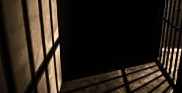 GME GTMEK:<br> Zamannda yenieriler sulular yakalayp zindana kapatrlarken "Hoooopp gmm!" eklinde nara atarlarm. Ancak ayn "kurunun yannda ya da yanar" atasznde olduu gibi bazen zindana atlanlar arasnda suu olmayanlar yani masum kiiler de bulunurmu. te halk susuz bir vatandan zindana atldnda gnahsz yere hapse gtrlyor anlamnda "Adamcaz gme gitti, yazk oldu." demi.