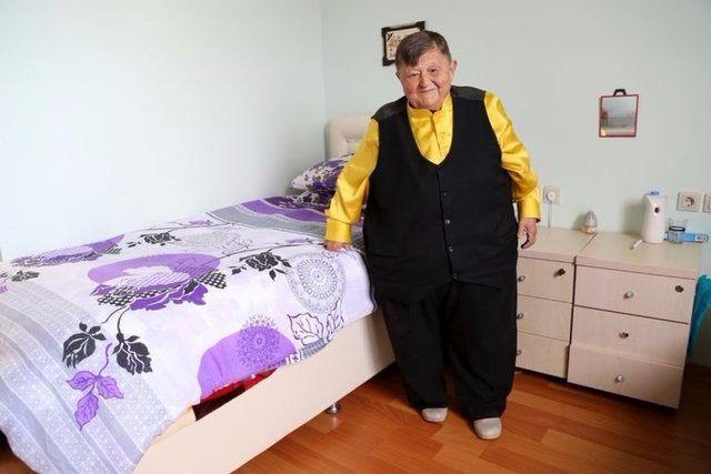 Gzlerim akmak akmak oldu, heyecanlandm ve kabul ettim nk yeniden bir Yeilam filmi gibi sinemalarda oynayacam." Sezgin ayrca 1 Kasm'da stanbul'a giderek szleme imzalayacan, ekimlerin 15 Kasm'da Kayseri'de balayacan syledi. (AA)