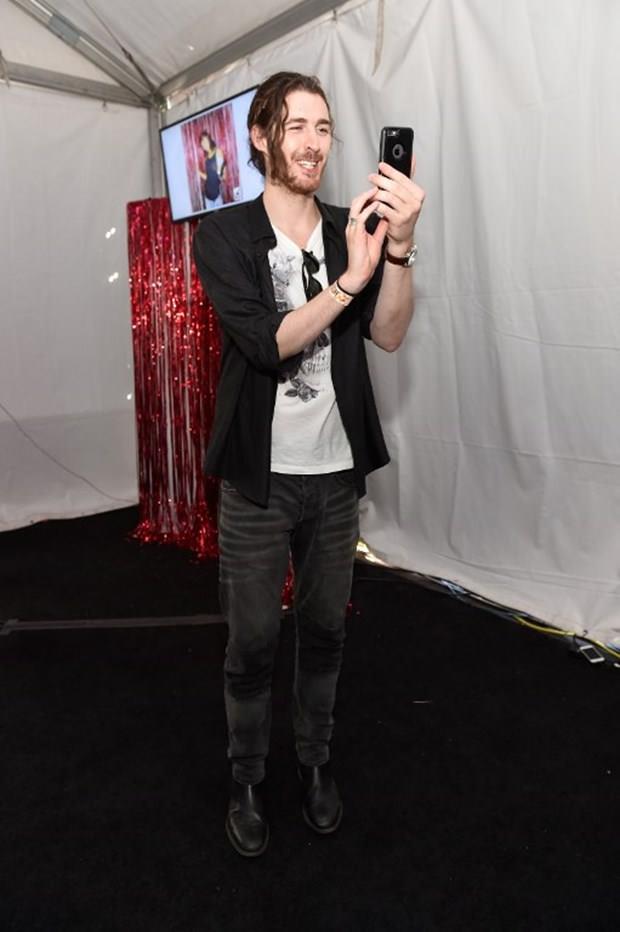 Sylentilere gre iPhone 7, imdiye kadarki en ince iPhone modeli olacak.