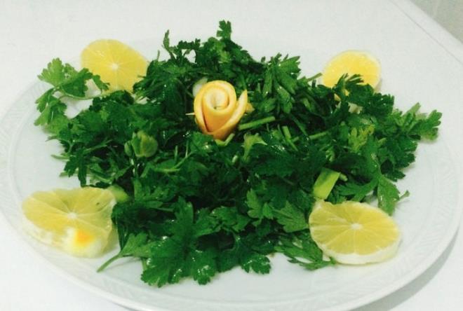 Mutluluk ve haz hormonlar olan serotonin ve endorfin hormonunu salglanmasna yardmc oluyor.