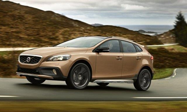 <p>45 Volvo V40 Cross Country 1.6 115HP</p>  <p>Yakt tipi: Dizel</p>  <p>Ortalama yakt Tketimi(100km): 4.6 litre</p>
