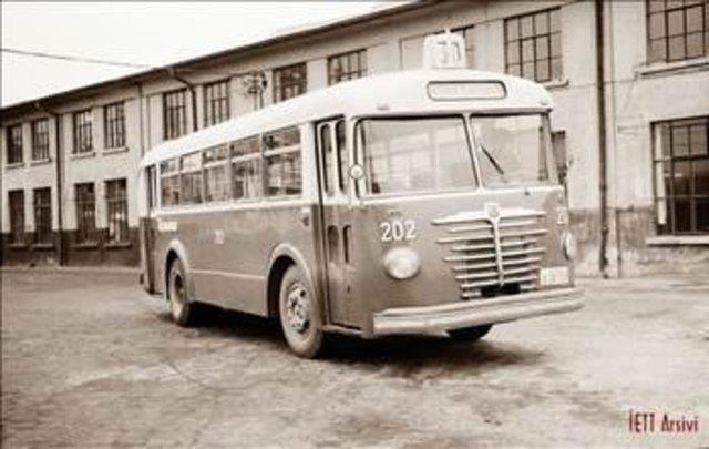 1954 - Bssing marka 4500-TU. model otobslerden 5 tane daha getirildi.