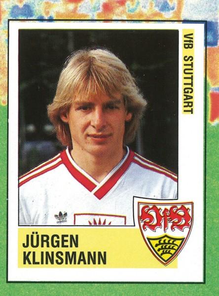 Bir de bunlar vard. Futbolcu kartlar. n yzde foto, arka yzde oyuncunun zellikleri...