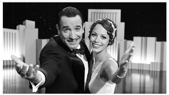 <p>9. 2011 yapm The Artist, En yi Film Akademi dl kazanan son siyah-beyaz film olmutur.</p>  <p>  </p>  <p>  2011 yapm The Artist, En yi Film Akademi dl kazanan son siyah-beyaz film olmutur.</p>  <p>  Ondan nce en son bu dl alan renksiz film Billy Wilder'n ynettii 1960 yapm Garsoniyer (The Apartment) filmidir. 1993 yapm Schindler'in Listesi de bu dl almtr, fakat bu filmde ok ksa da olsa renklendirilmi blmler vardr.</p>  <p>  Ondan nce en son bu dl alan renksiz film Billy Wilder'n ynettii 1960 yapm Garsoniyer (The Apartment) filmidir. 1993 yapm Schindler'in Listesi de bu dl almtr, fakat bu filmde ok ksa da olsa renklendirilmi blmler vardr.</p>